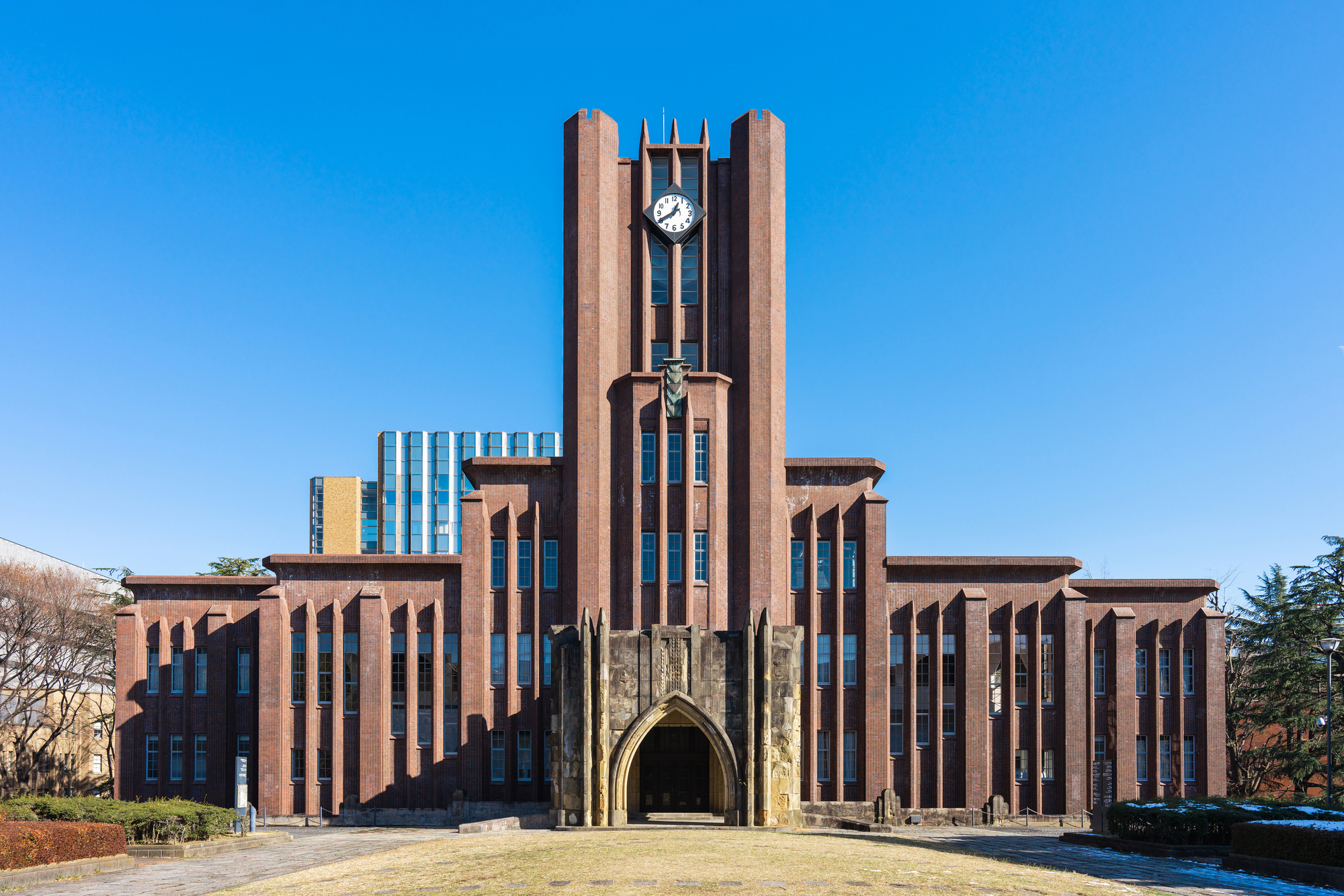 東京大学